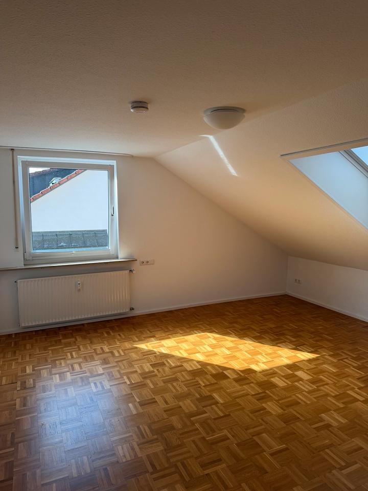 Thumbnail-Helle 2,5-Zimmer-Wohnung mit Einbauküche in VS-Schwenningen