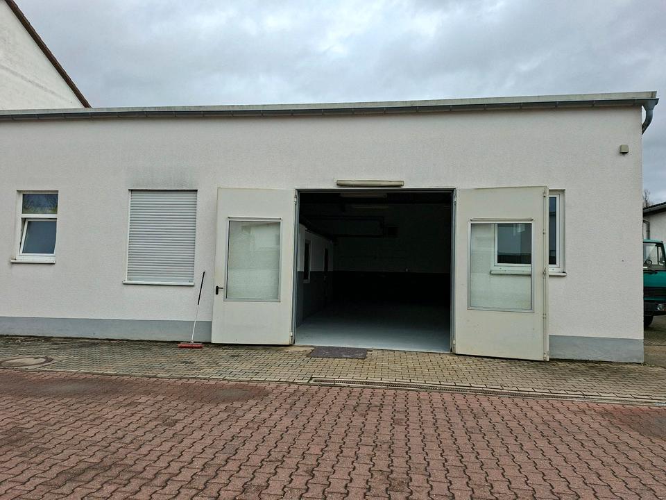 Thumbnail-Gewerbehalle zu vermieten