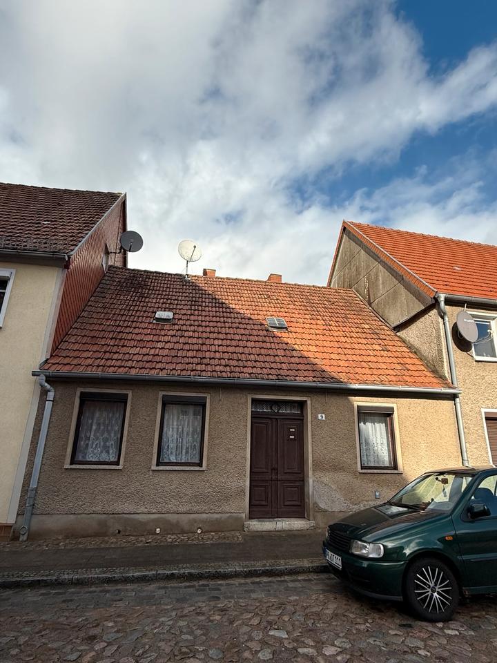 Thumbnail-Renovierungsbedürftiges Haus in Pritzwalk zu verkaufen