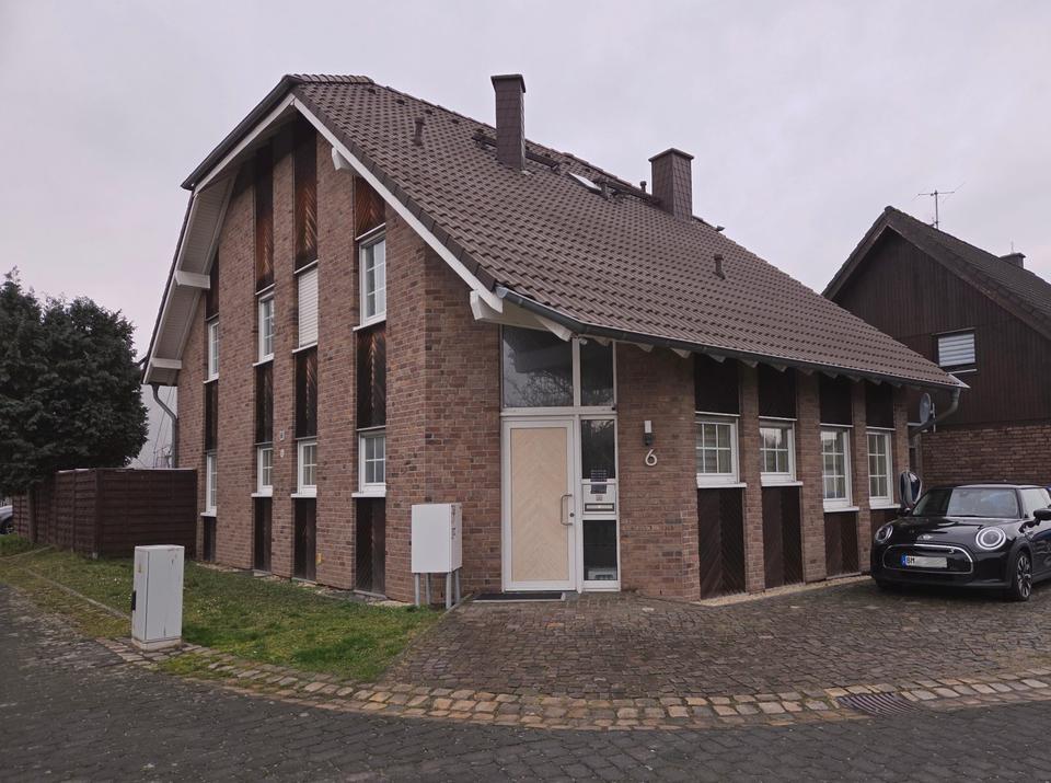 Thumbnail-Freistehendes Architektenhaus mit Kamin und Garage in BM-Thorr!