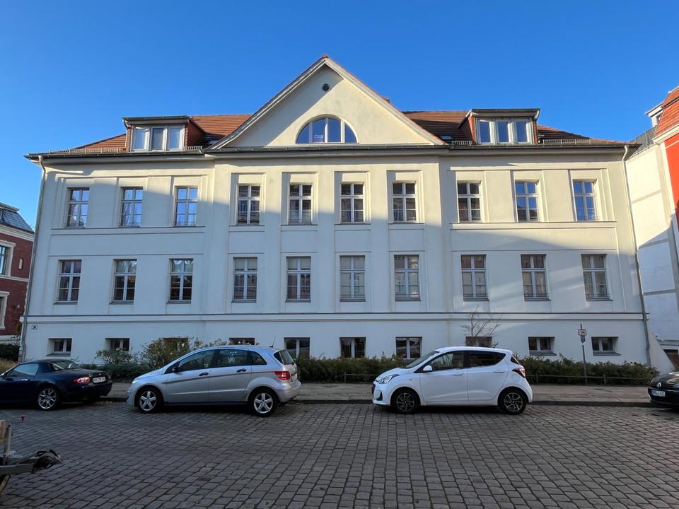 Thumbnail-Zu Verkaufen- Mehrfamilienhaus in bester Wohnlage