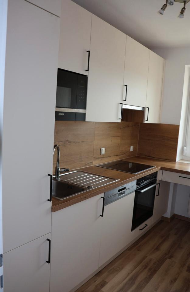 Thumbnail-2 Zimmer Wohnung mit moderner Einbauküche und Balkon
