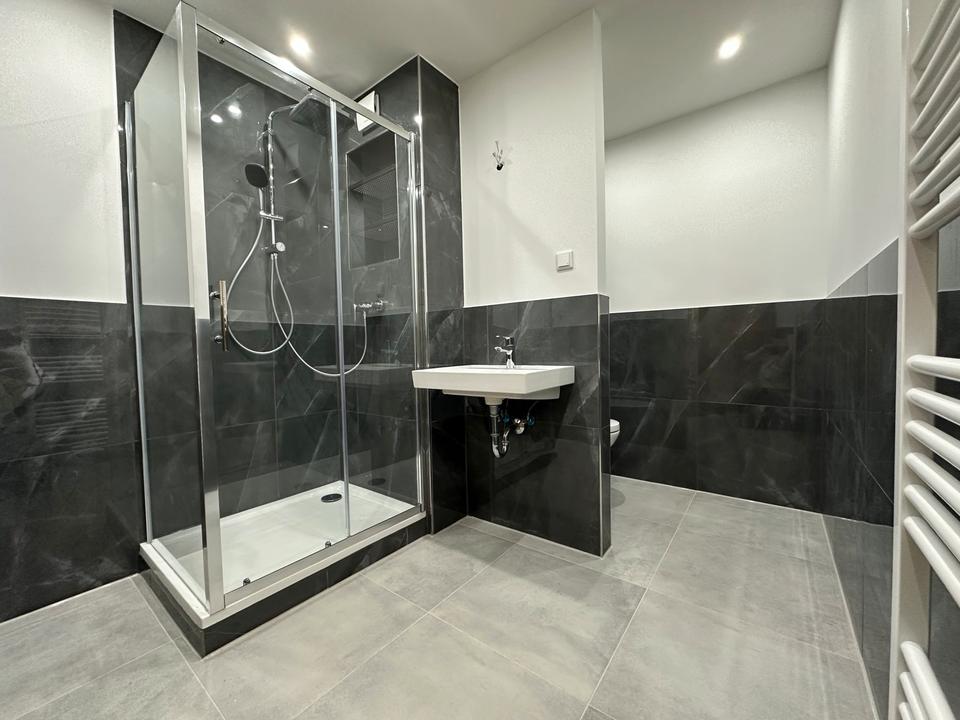 Thumbnail-2 Zimmer 68qm Wohnung Kernsaniert in Düsseltal,Loggia,Tiefgarage