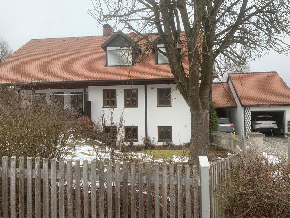 Thumbnail-Einfamilienhaus mit Büro und großen Garten