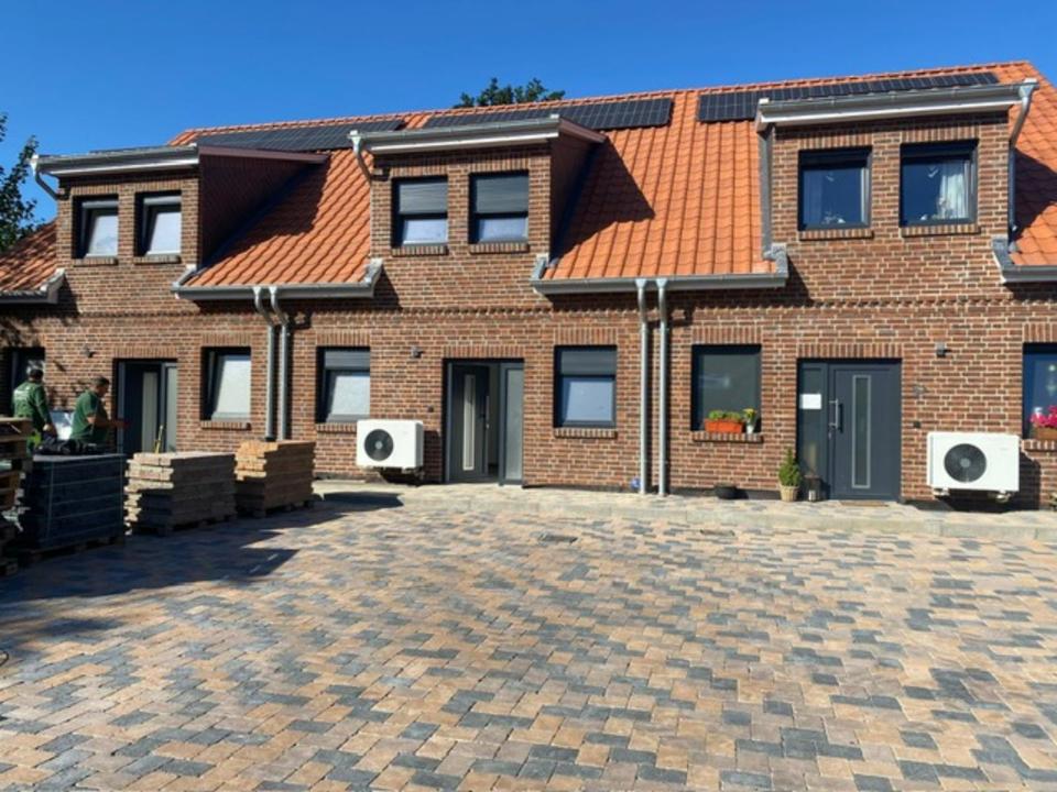 Thumbnail-Miete oder Kauf von einem Neubau Reihenendhaus in Jarnsen