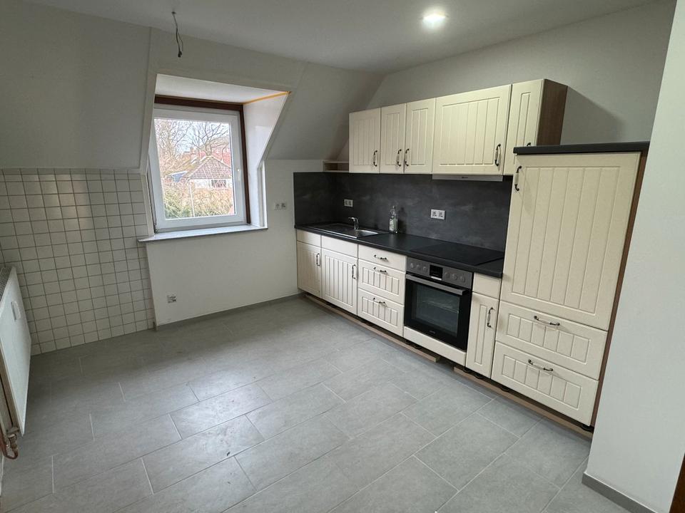 Thumbnail-Schöne ruhiger und helle 4-Zimmer Wohnung ab 01.03.2026 frei