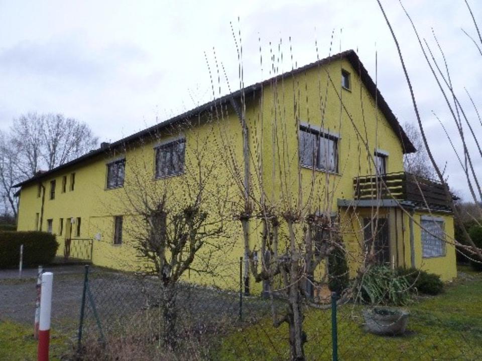 Thumbnail-vermiete an Firma als Unterkunft für ArbeiterMonteure 3-Fam-Haus