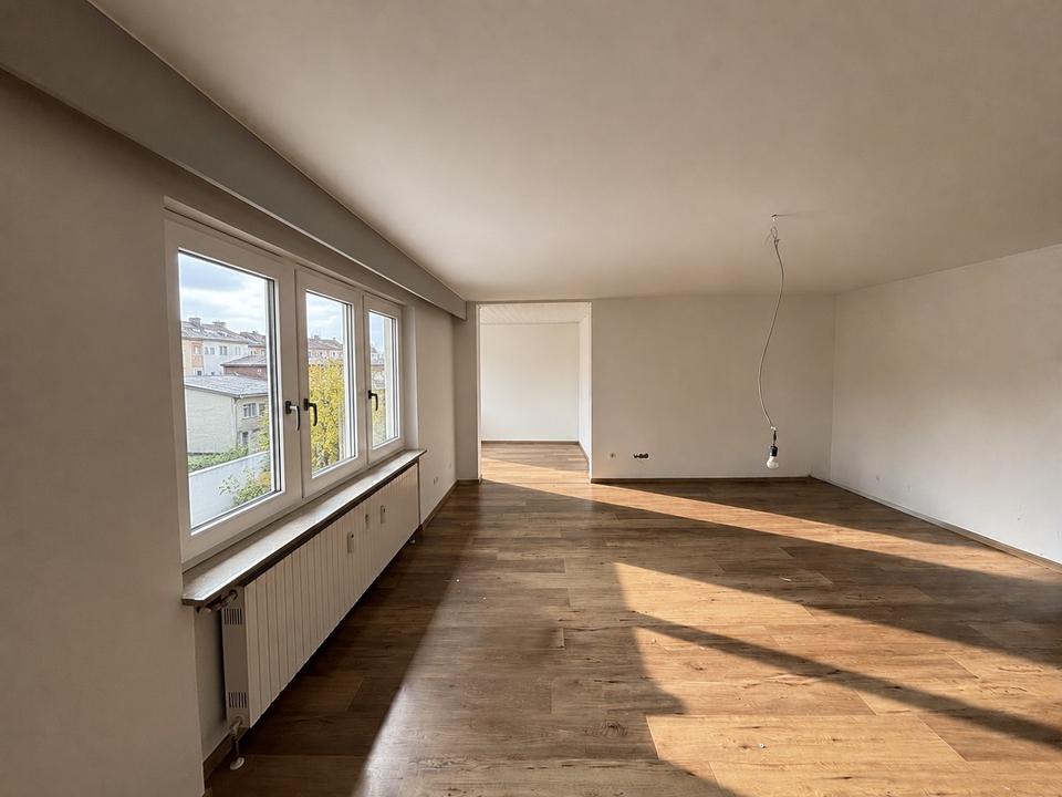 Thumbnail-Großzügige 3,5 Zimmer Wohnung in Top-Lage, Erstbezug