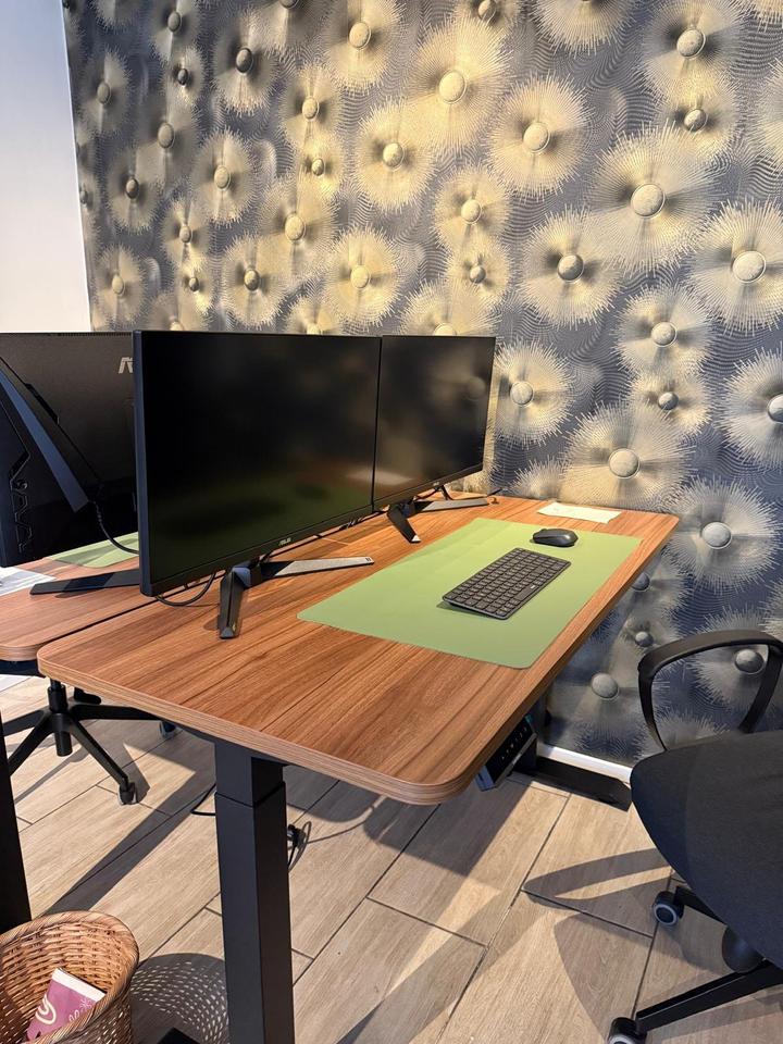 Thumbnail-Arbeitsplatz in modernem Büro zu vermieten - Innenstadt NeustadtWeinstraße