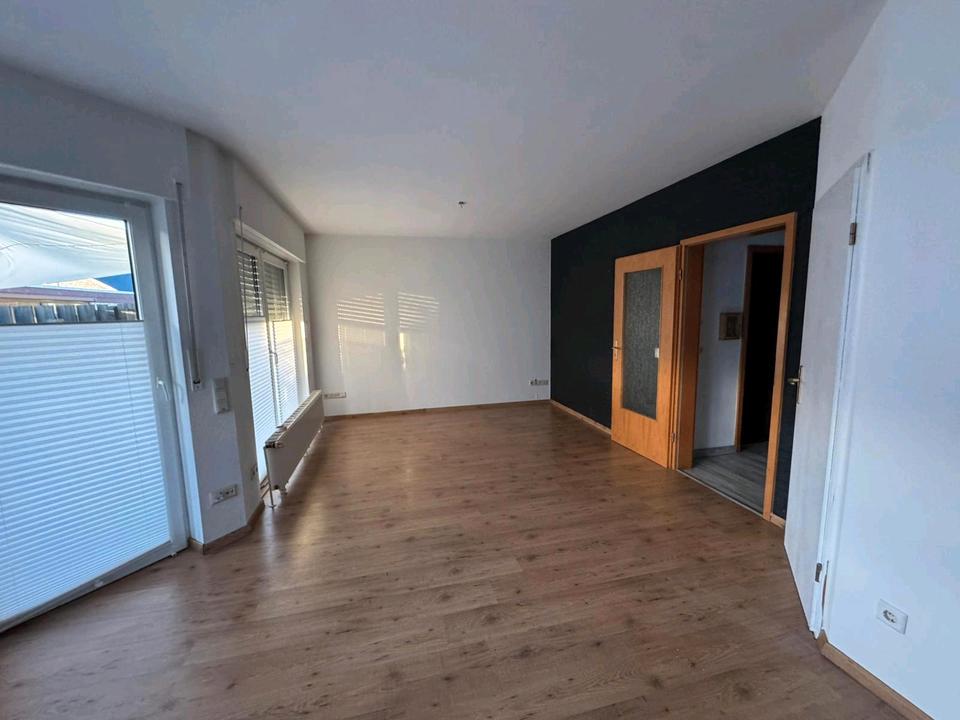 Thumbnail-Unterwohnung 2ZKB 77m² mit Garten