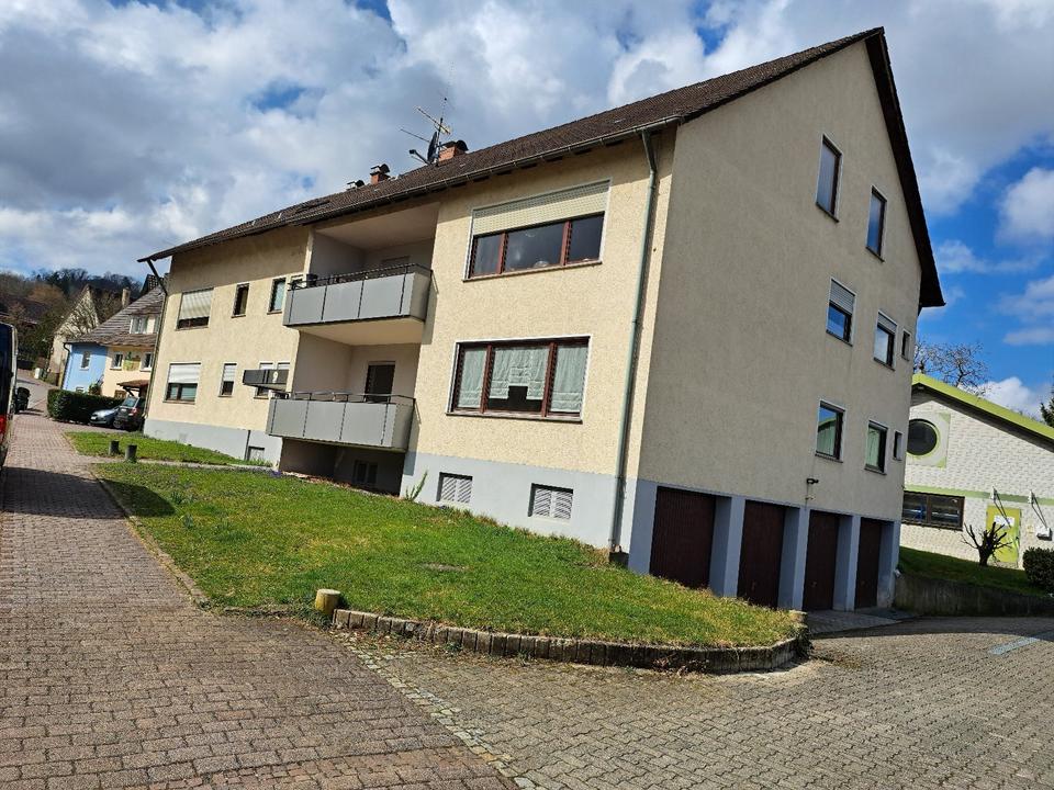 Thumbnail-4 Familien Haus 1500 qm Grundstück 2 grosse Hallen erweiterbar