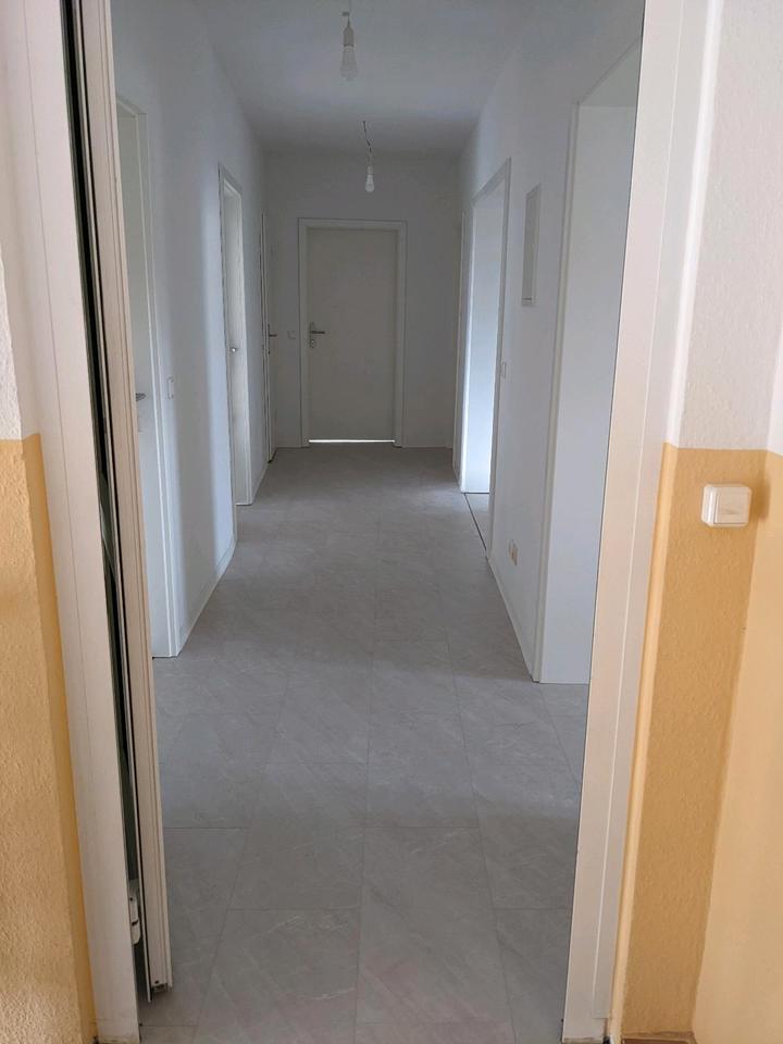 Thumbnail-Modernisierte DG-Wohnung in Stadtfeld Ost