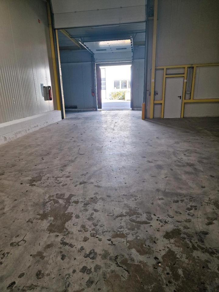 Thumbnail-Lagerhalle Lagerfläche Lager - gute Autobahnanbindung in Lindenberg Nähe Berlin, 50 - 1000 m². 724 befahrbar nur 10 € pro m²