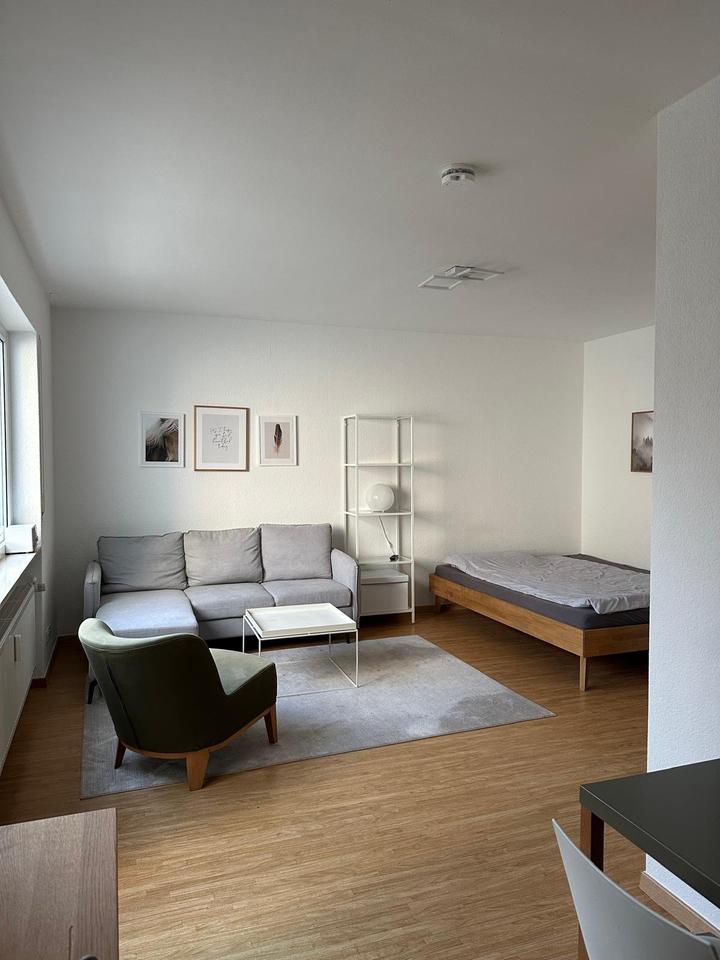 Thumbnail-Stilvoll möbliertes 1-Zimmer Apartment mit Südbalkon inkl.Stellpl