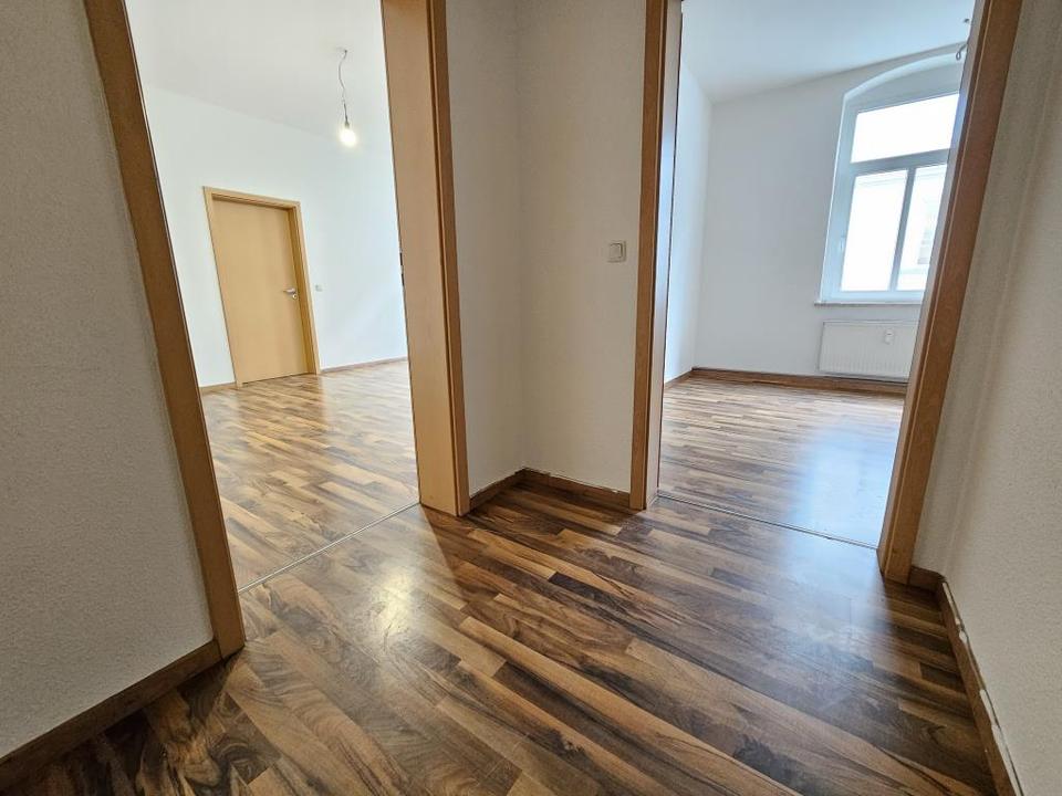 Thumbnail-Renovierte 2-Zimmer Wohnung mit Eckbadewanne