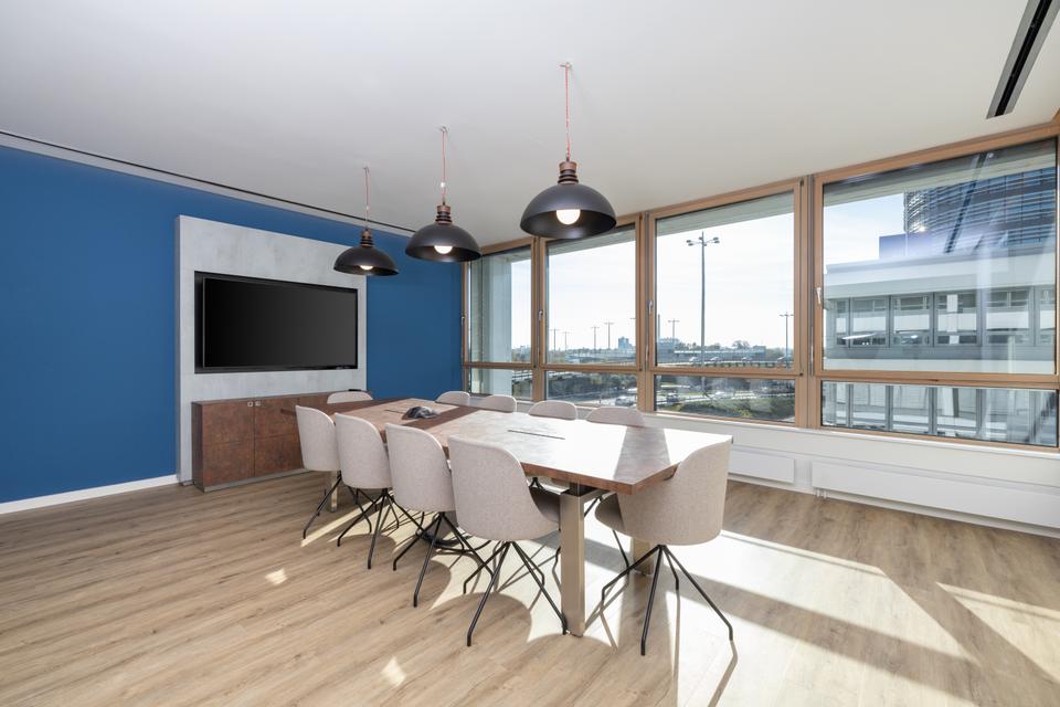 Thumbnail-Privater Büroraum für 4 Person in Regus Prinzenpark