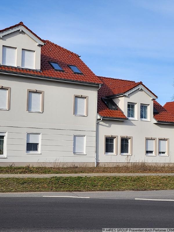 Thumbnail-A4RES - moderne 4 Raumwohnung mit EBK und Balkon in idyllischer Lage