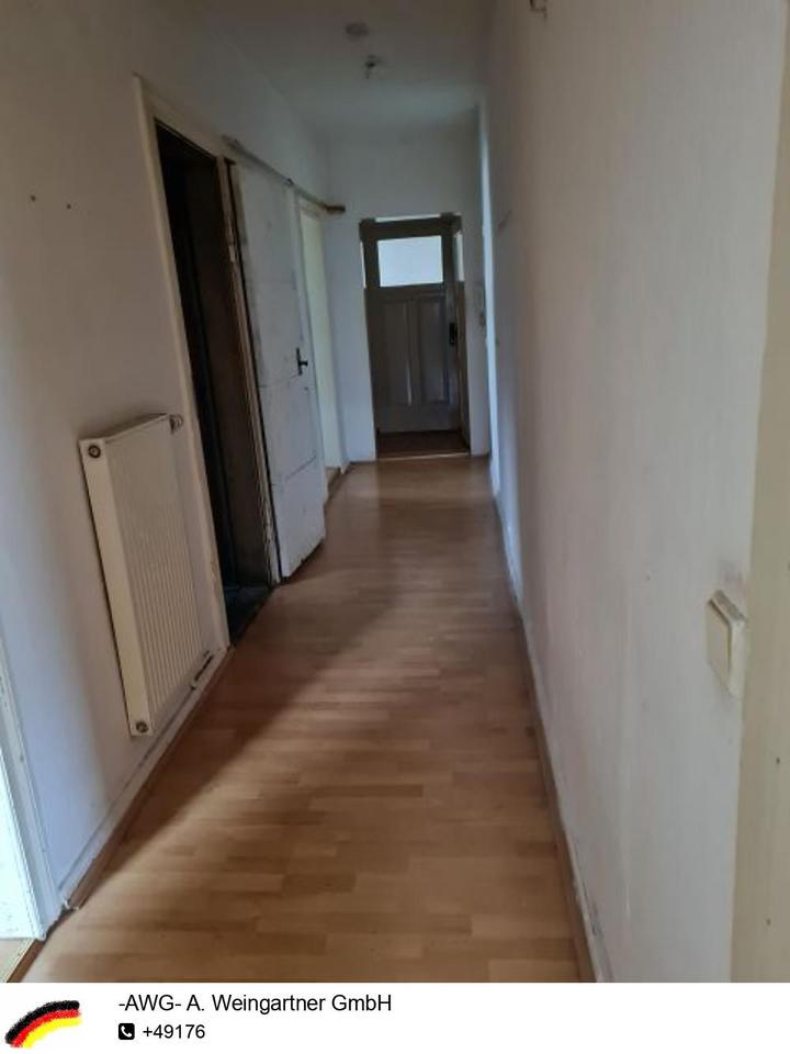 Thumbnail-Große Wohnung Große Ringstr.