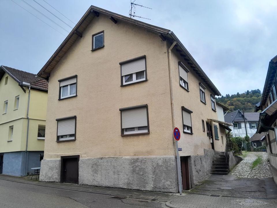 Thumbnail-Interessantes Sanierungsobjekt mit Ausbaupotential