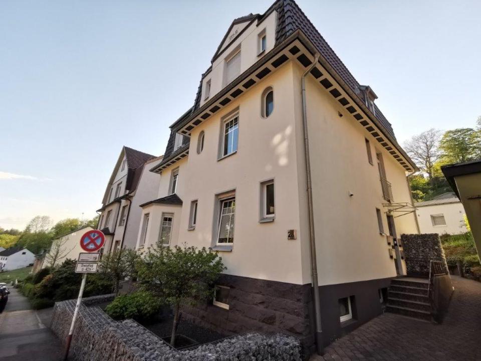 Thumbnail-Modernisierte 95 qm Wohnung in einem ruhigen 3 Parteien-Wohnhaus.