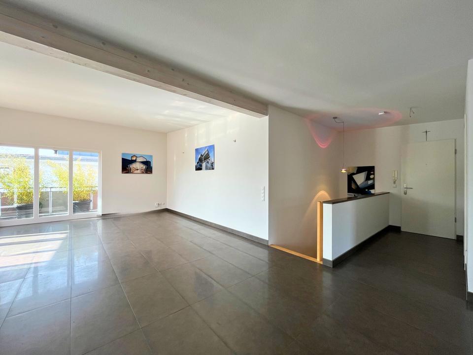 Thumbnail-Wohnen über den Dächern von Altweil: Maisonette-Wohnung mit beeindruckender Dachterrasse