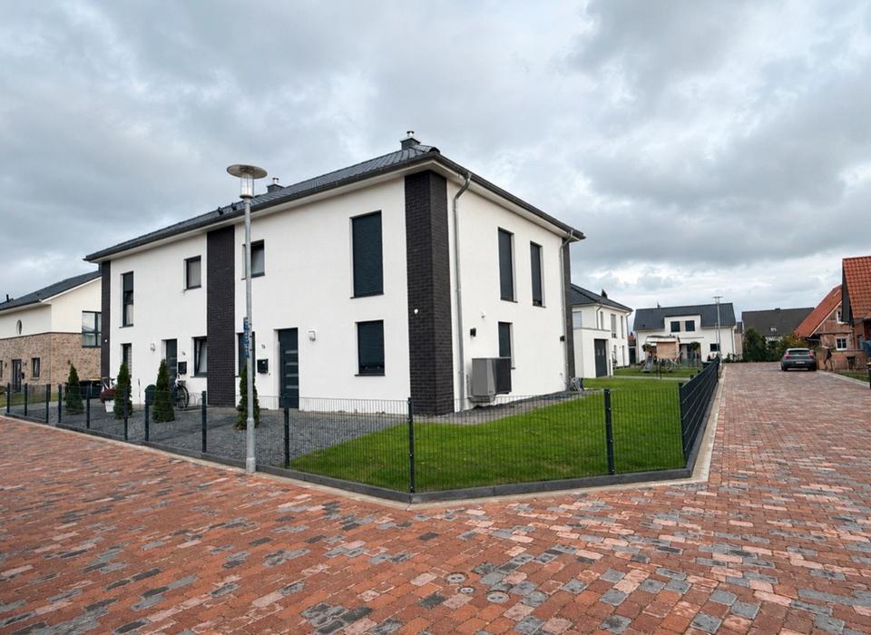 Thumbnail-Neubau DHH in Lehrte - Arpke mit Wärmepumpe EBK von Privat!