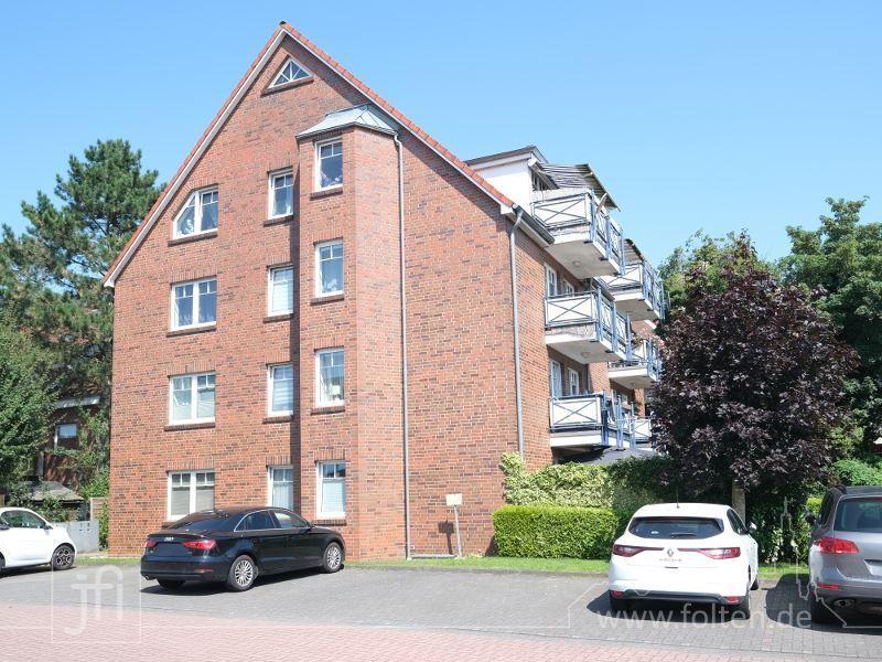 Thumbnail-Bezugsfreie, großzügige Oberwohnung mit Stellplatz, Balkon und Keller