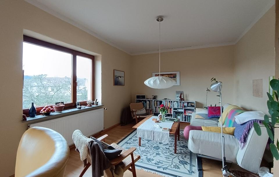 Thumbnail-Sonnige Wohnung in der 1. Etage zu vermieten