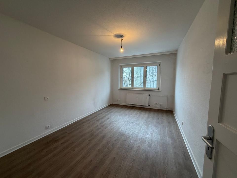 Thumbnail-Charmante 2-Zimmer-Wohnung mit Balkon in Herrenhausen