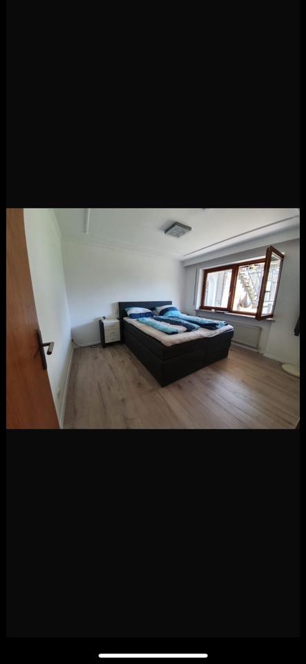 Thumbnail-Wohnung 4 Zimmer mit Gartenanteil und Hanglage