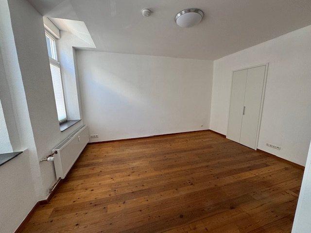 Thumbnail-1 Zimmer, Pantryküche, Duschbad und Diele, Steinkaulstraße