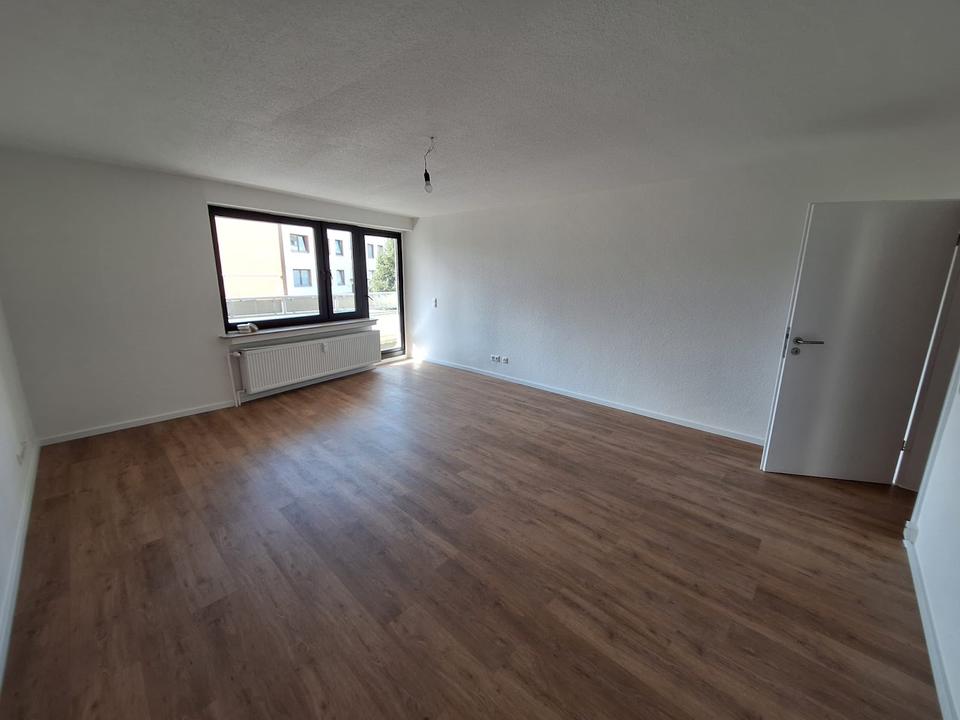 Thumbnail-3 Raum mit Balkon im Erdgeschoss modernisiert