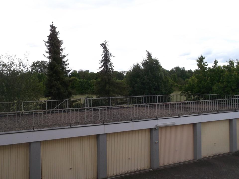 Thumbnail-3-Zimmer-Wohnung mit Balkon, Garage+Stellplatz zu vermieten