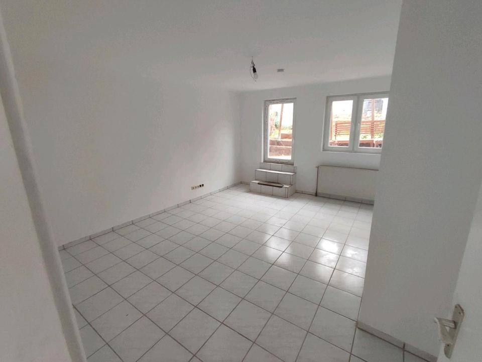 Thumbnail-1-ZKB-Wohnung mit Garten, frisch saniert