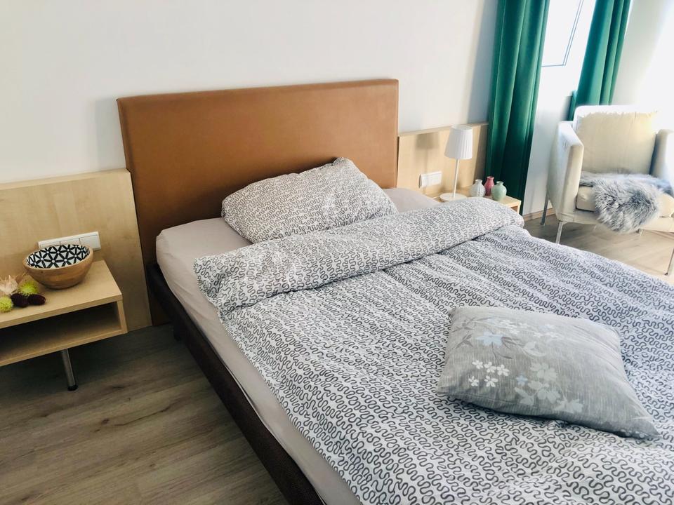 Thumbnail-Apartment mit Reinigung, möbliert, WLAN, Pkw-Stellplatz