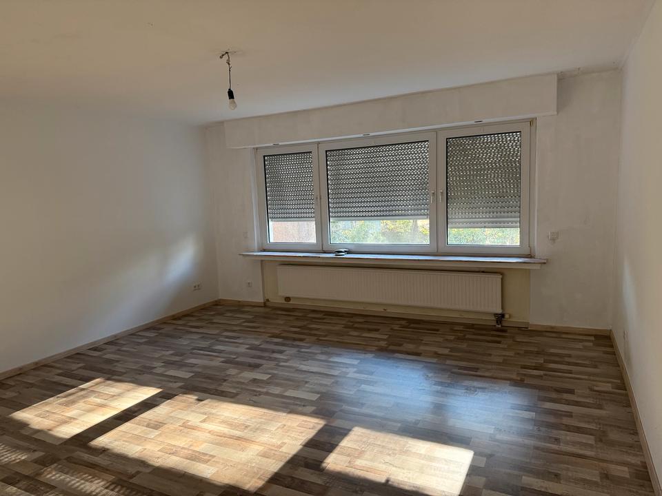 Thumbnail-Rhynern - 3 -Zimmer Wohnung mit Balkon- 1. OG in Zweifamilienhaus