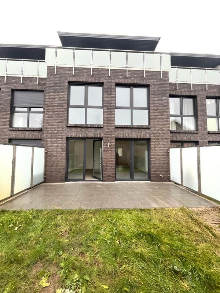 Thumbnail-5 Zimmer Reihenmittelhaus in Nienhagen ab dem 01.03.26