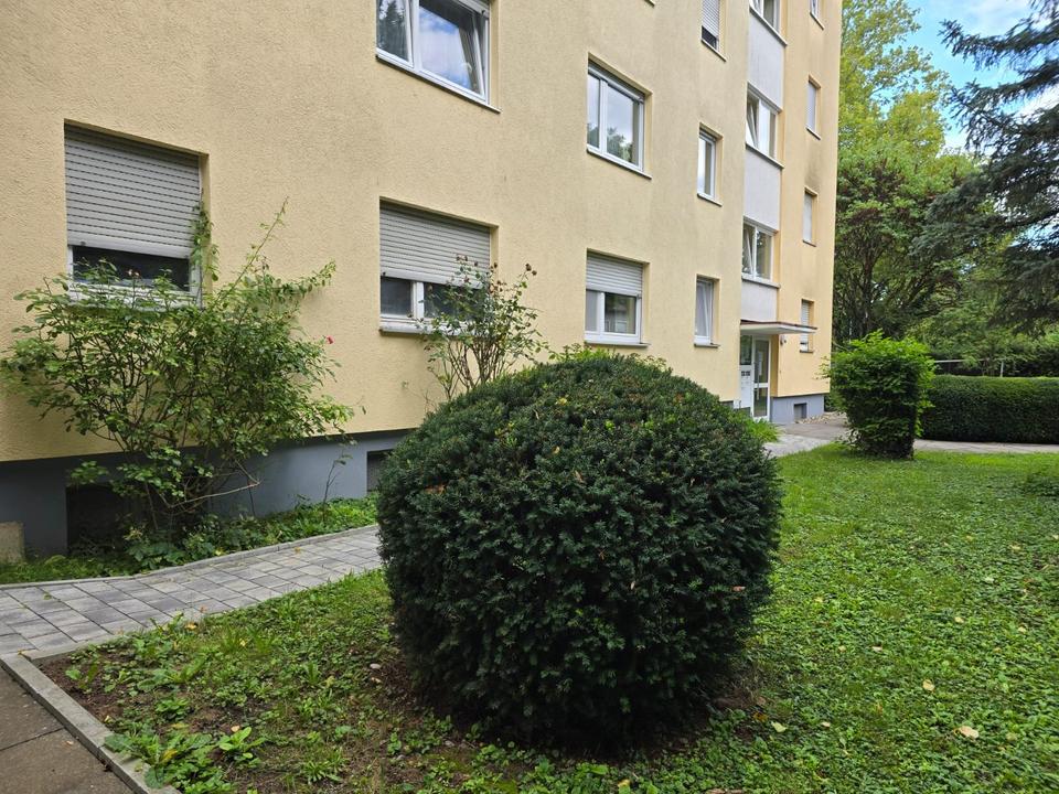 Thumbnail-Helle 3-Zi.-Whg. Balkon + Garage! Keine Provision. Sofort frei!