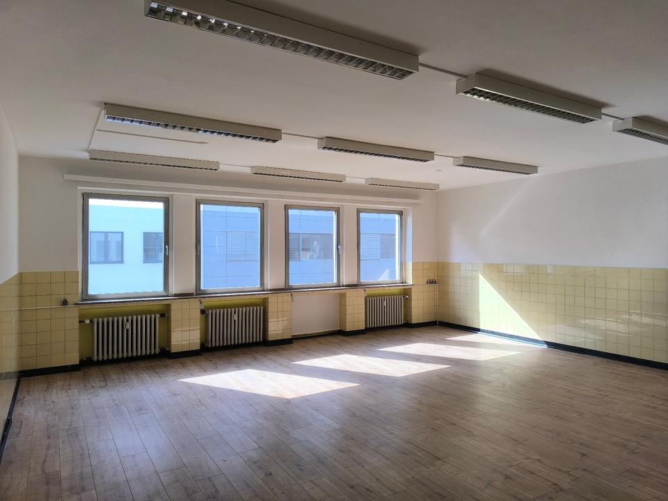 Thumbnail-Heller Büroraum am Wiener Platz