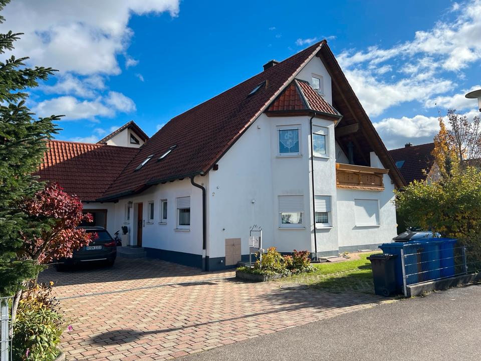 Thumbnail-2 Familienhaus mit ausgebauten DG zu verkaufen