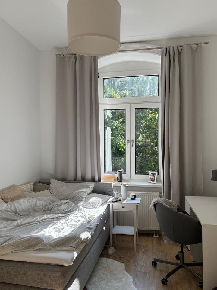 Thumbnail-Ruhiges Frauen-WG Zimmer in Wiesbaden Mitte