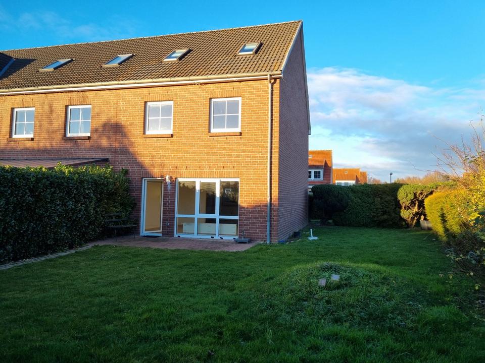 Thumbnail-Reihenendhaus Bargeshagen, 4 Zimmer, 132 m² Wfl., Südterrasse