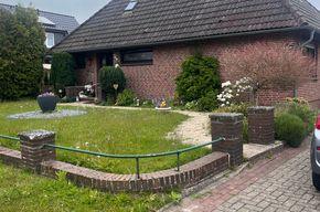 Thumbnail-Einfamilienhaus mit Anbauwohnung