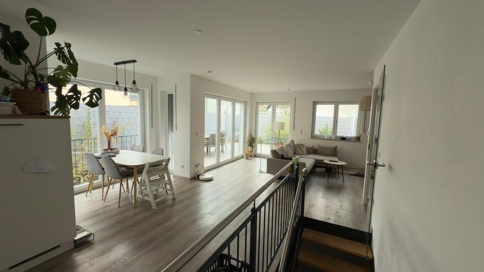 Thumbnail-Moderne 3,5-Zimmer-Maisonette mit Garten, Einbauküche & Wohlfühlklima