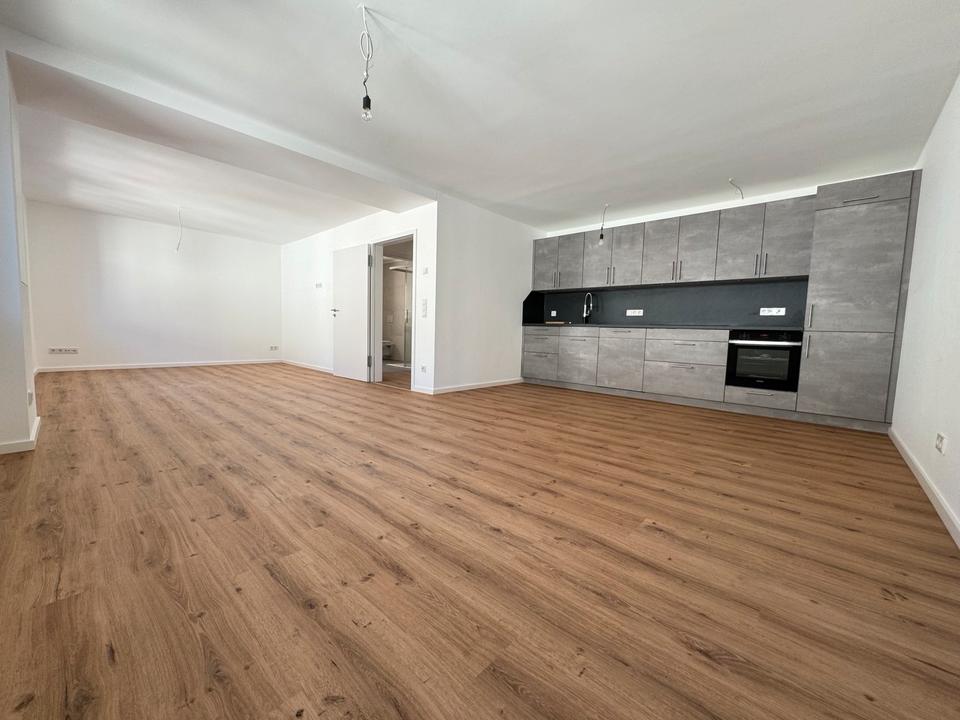 Thumbnail-Erstbezug ! Neuwertige große 3,-Zimmer-Wohnung ab sofort im Stadtzentrum von Bad Kötzting zu vermieten