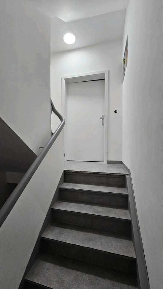 Thumbnail-2-Zimmer-Wohnung