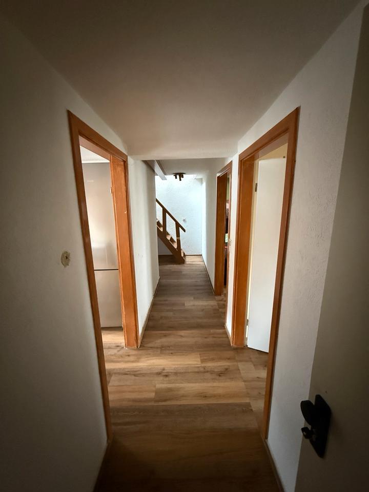 Thumbnail-3-Zimmer-Whg mit Dachgeschoss - Top Lage bei Metzingen