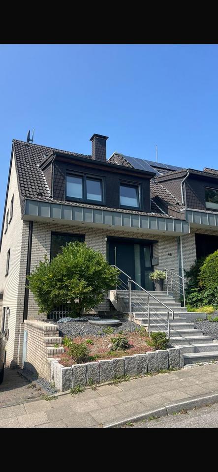 Thumbnail-Stilvolles Reiheneckhaus mit Einliegerwohnung, ohne Maklerprovi