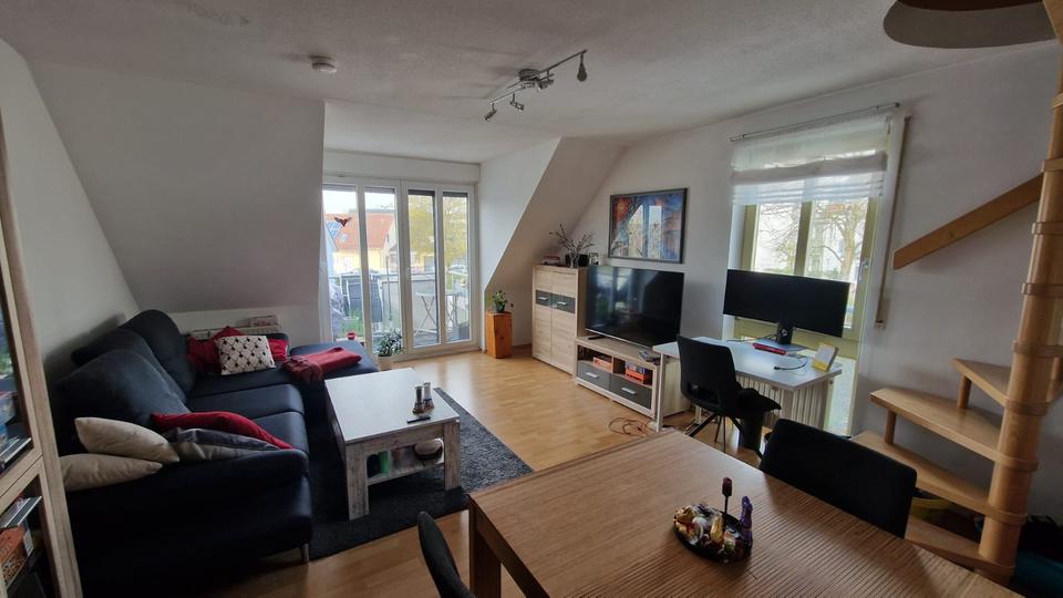 Thumbnail-Befristete Zwischenmiete Juli-Sept: Möblierte 2-Zimmer-Wohnung