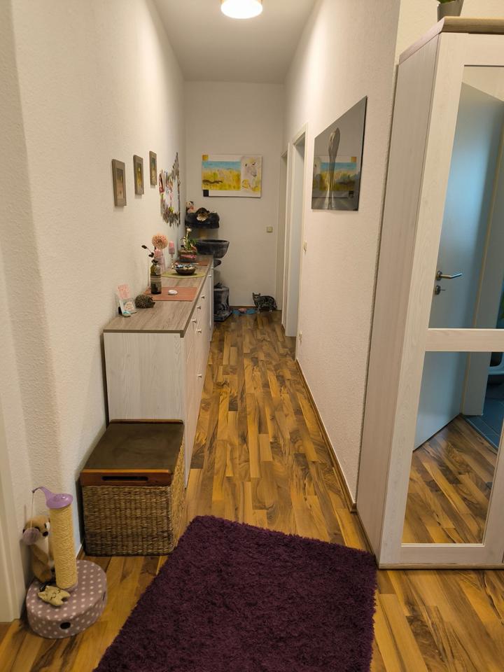 Thumbnail-schöne 2 Raum Wohnung, großes Bad mit Wanne+Dusche und Wohnküche